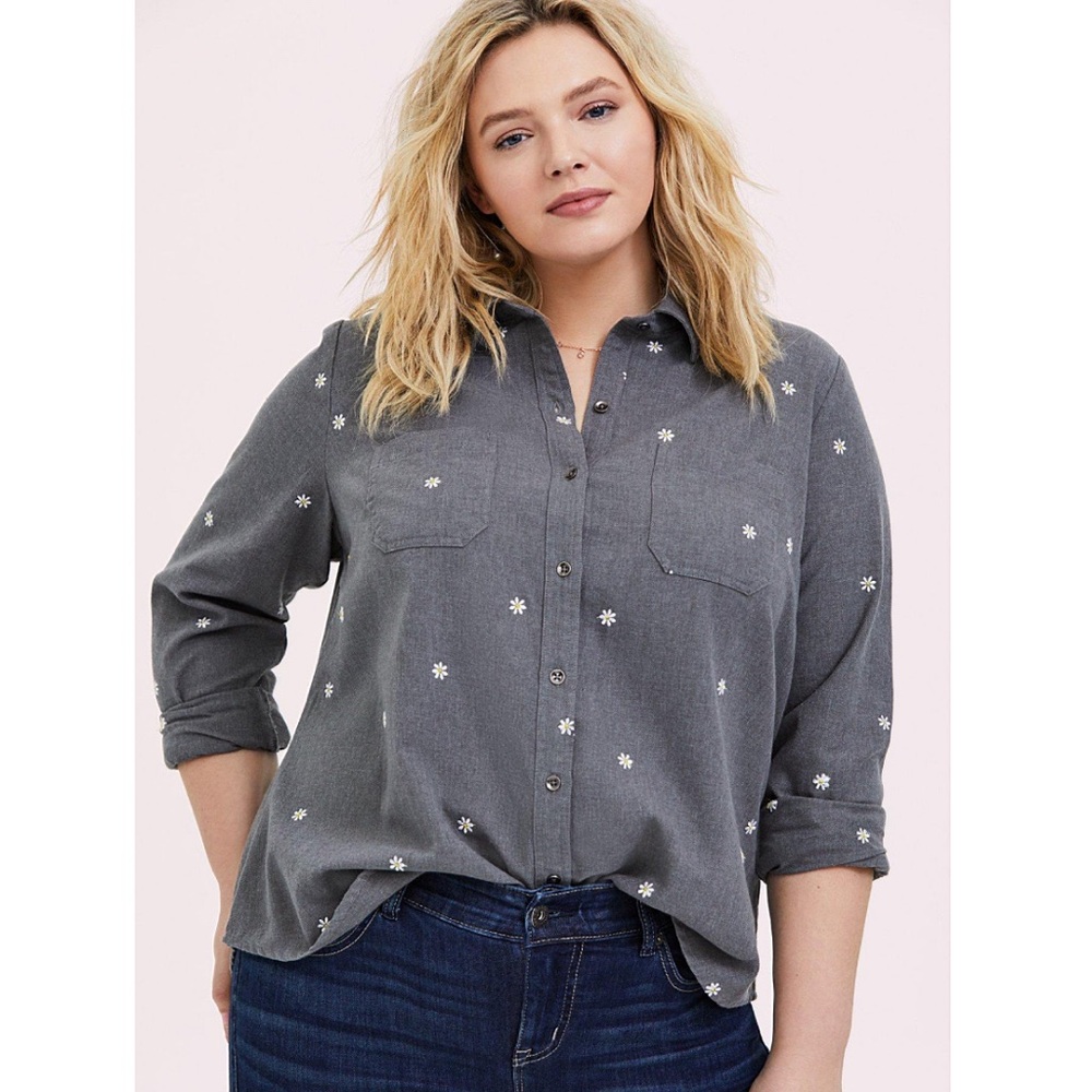 Torrid Taylor Daisy Embroidered Shirt